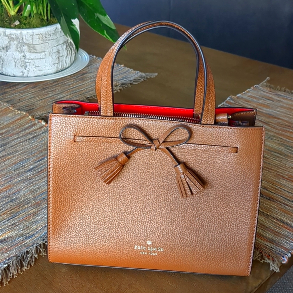 KATE SPADE NY HAYES Satchel in Leather